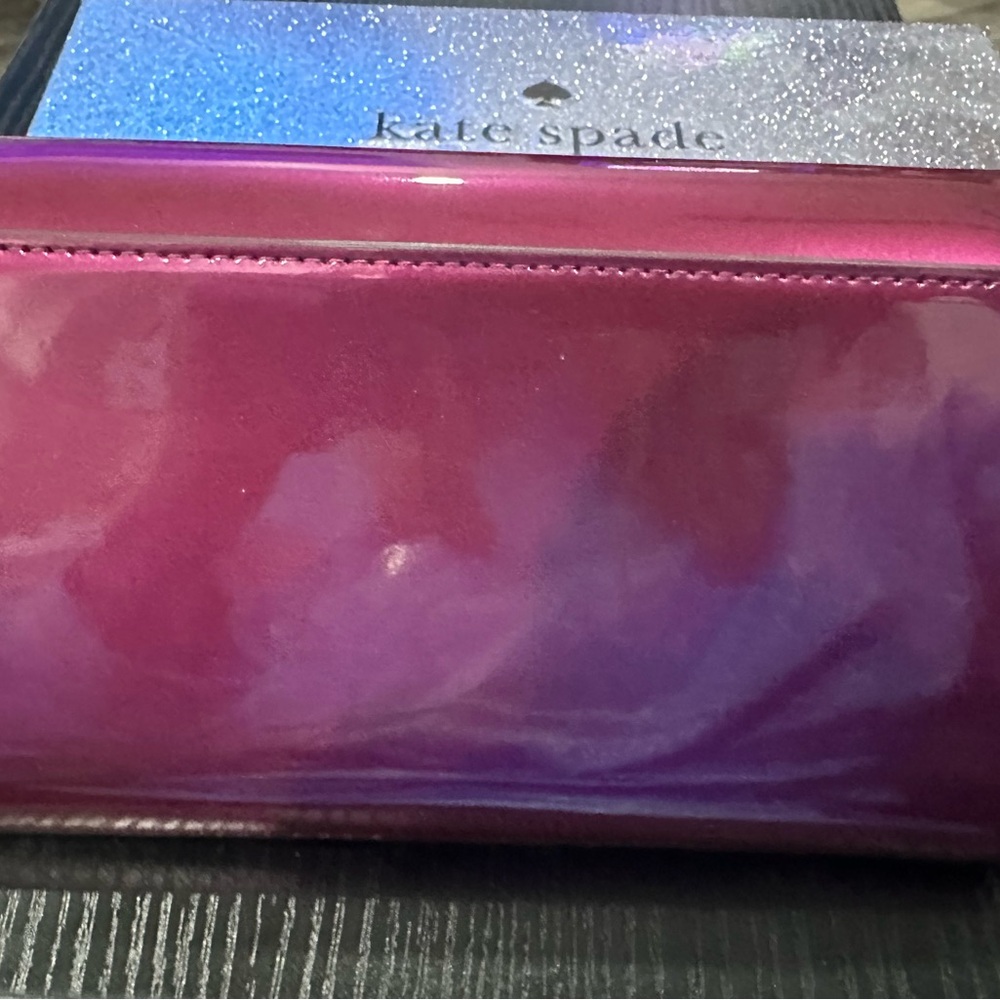 Kate Spade Kenzie Boxed Medium Flap Phone Wristlet In Dark Raspberry NWT - Picture 4 of 7